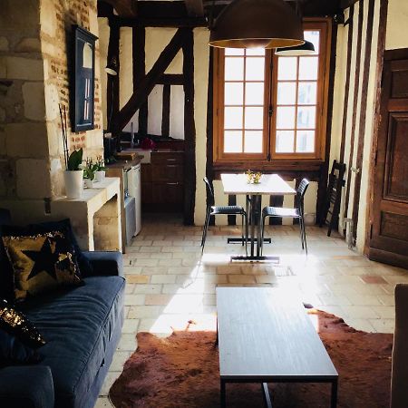 Appartement Dans Immeuble 15 Eme Siecles Vieux Tours Buitenkant foto
