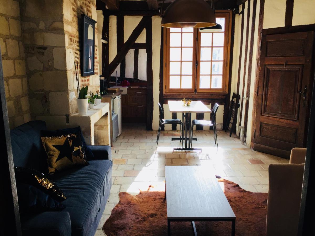 Appartement Dans Immeuble 15 Eme Siecles Vieux Tours Buitenkant foto